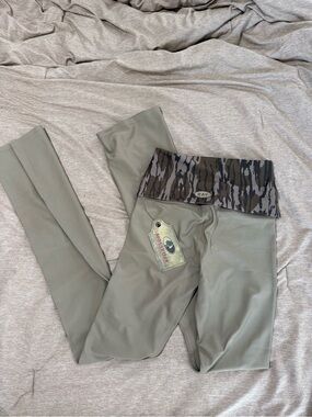 Xs Ray x Mossy Oak flare leggings
